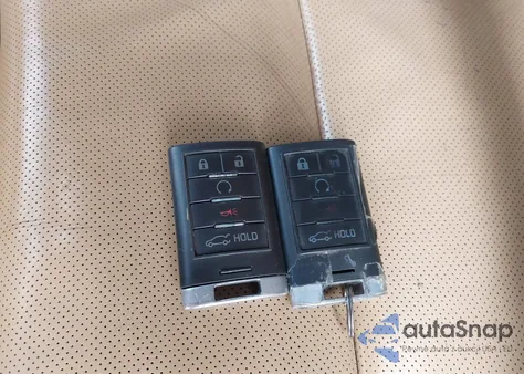 2013 Cadillac Xts Luxury z USA, uszkodzony, nr VIN 2G61R5S33D9169197